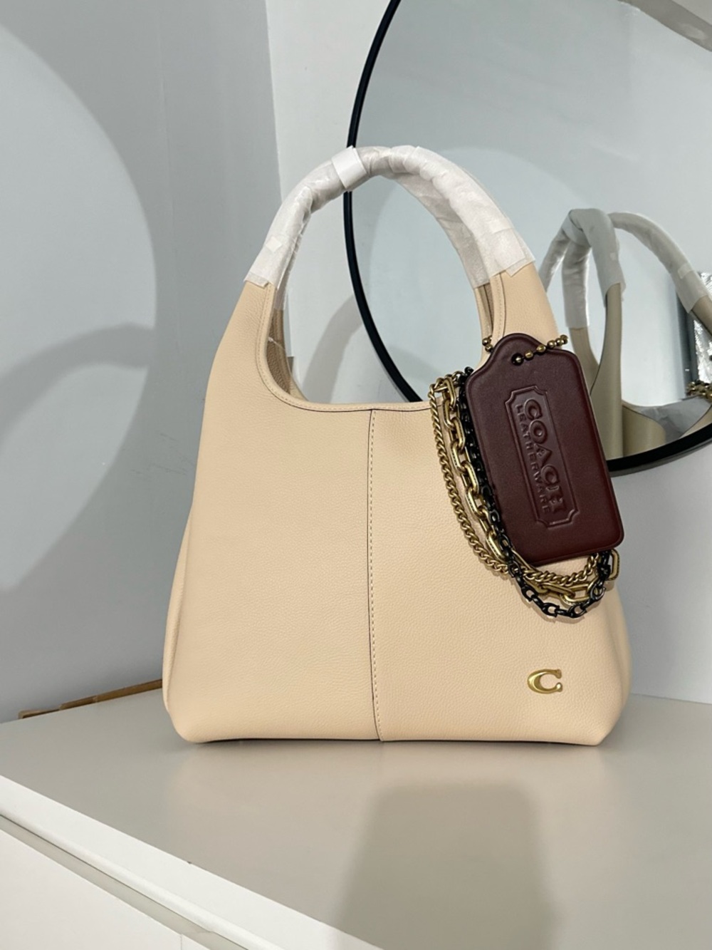 ❤️ new coach large  lana shoulder